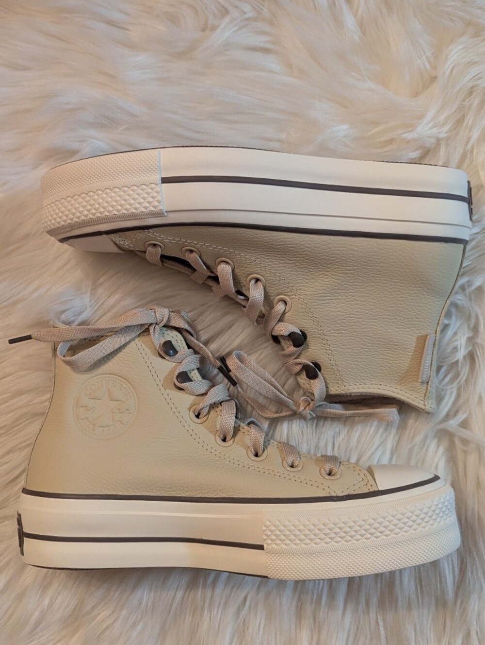 Converse Chuck Taylor All Star Lift Platform High Top Cream Leather